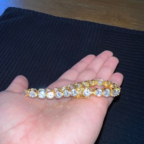 Gold God’s bracelet - Picture 3 of 3